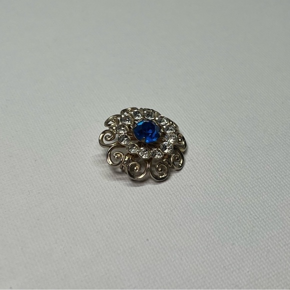 Vintage Gold Tone Coro Signed Brooch w/ Blue and Clear Rhinestones - Picture 2 of 8